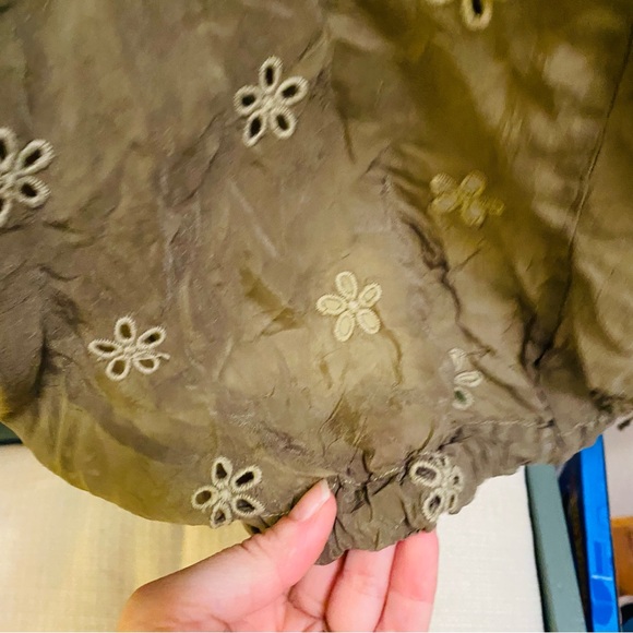 JOHNNY WAS Olive Green Whimsigoth Embroidered Side Tie Peasant Blouse Bohemian - Picture 6 of 6